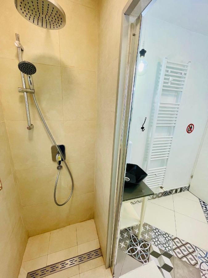 Private Place To Stay Self Check In-Nonstop- Netflix-Wifi Resita Bagian luar foto